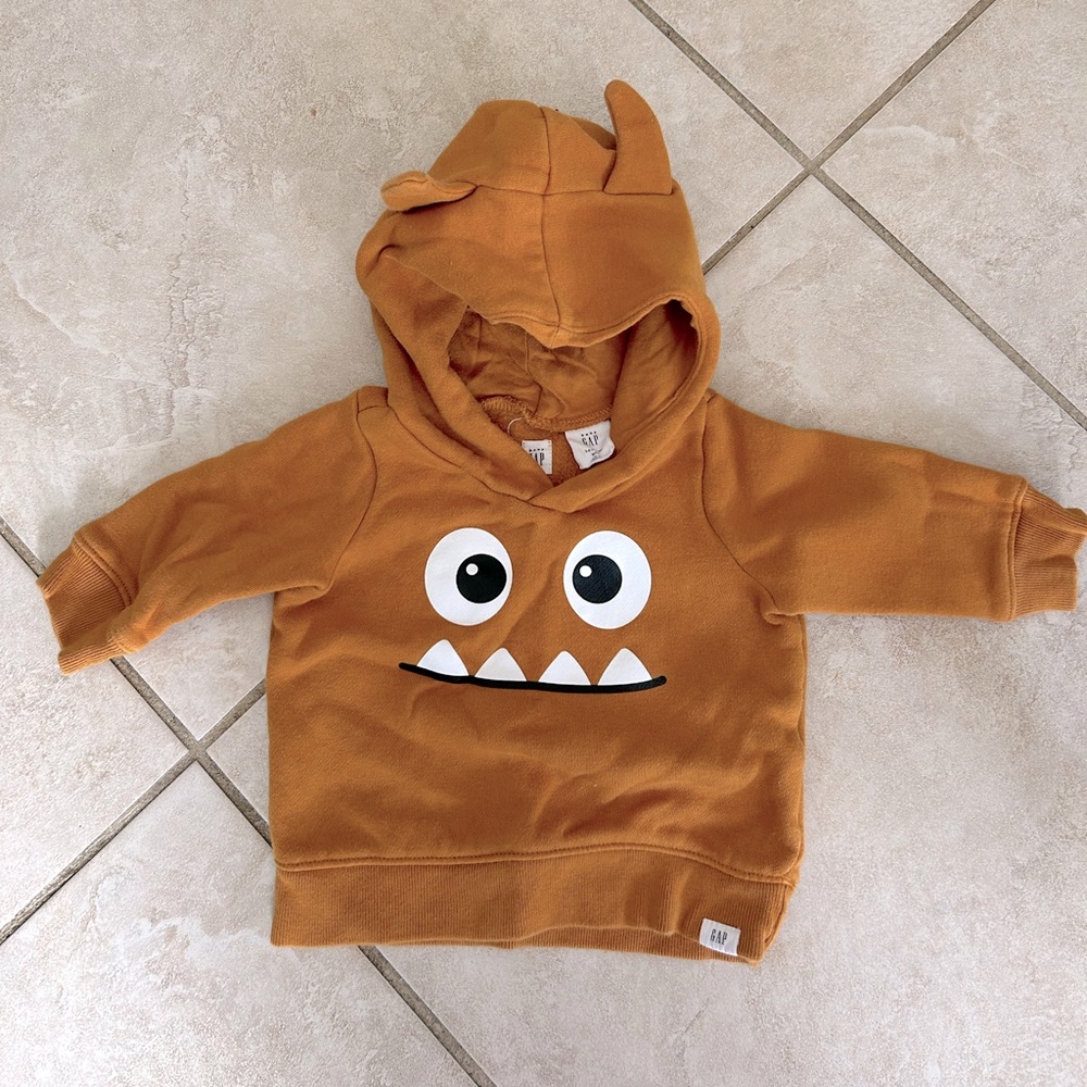 EUC Baby Gap Sweatshirt